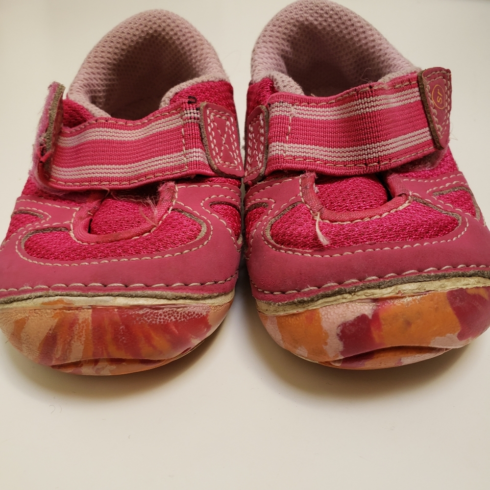 Pink Infant Stride Rite Shoes - Picture 2 of 7